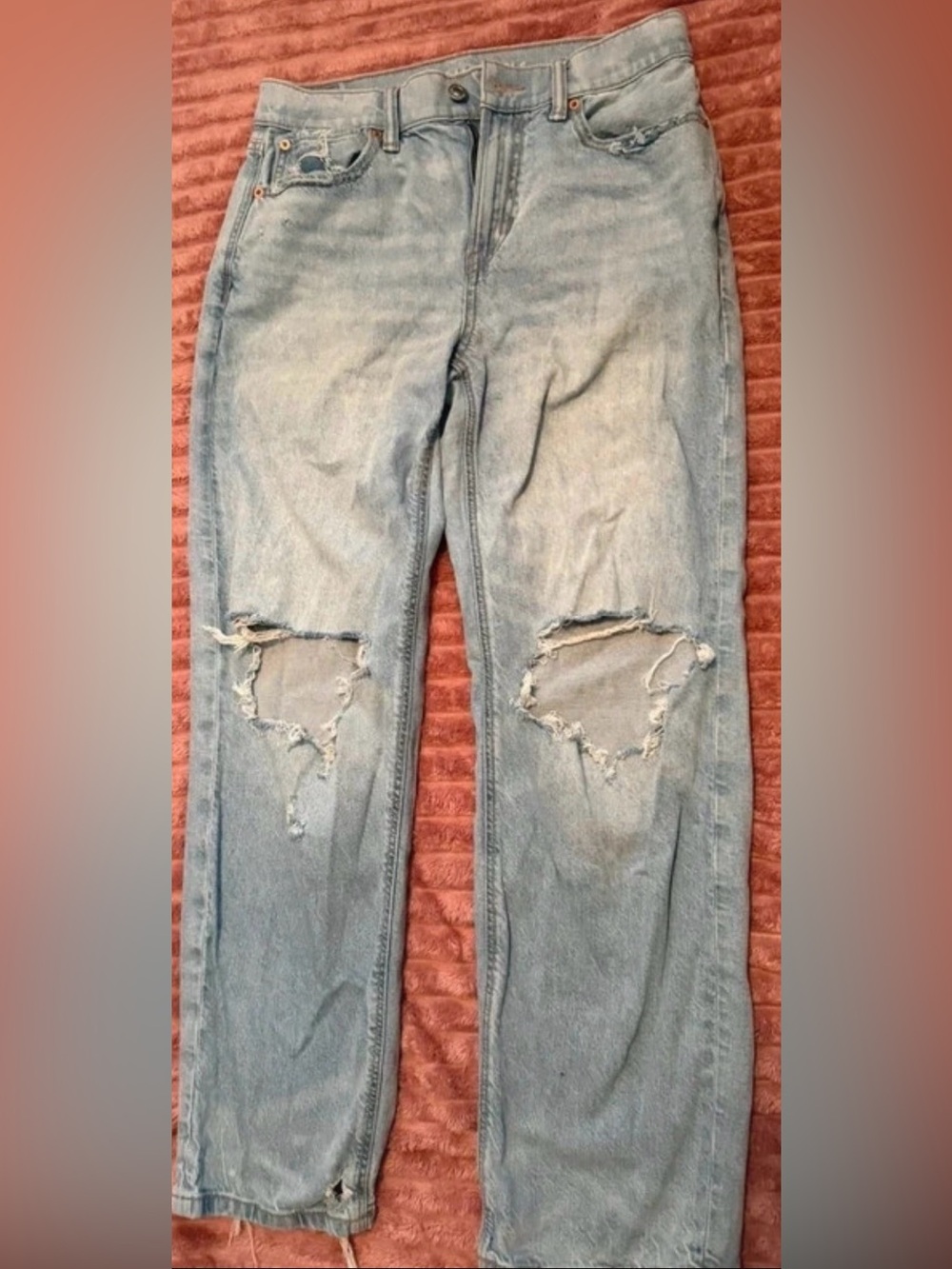 American Eagle Outfitters Women's Light Blue Straight Leg Ripped Jeans